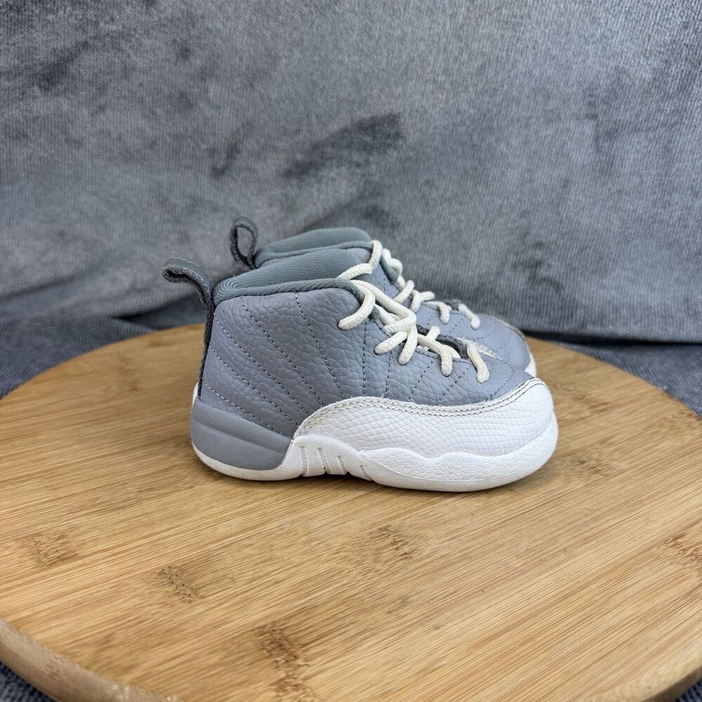 Jordan Air Jordan 12 Retro Shoes Toddler Size 6C Gray White Sneakers 850000-015